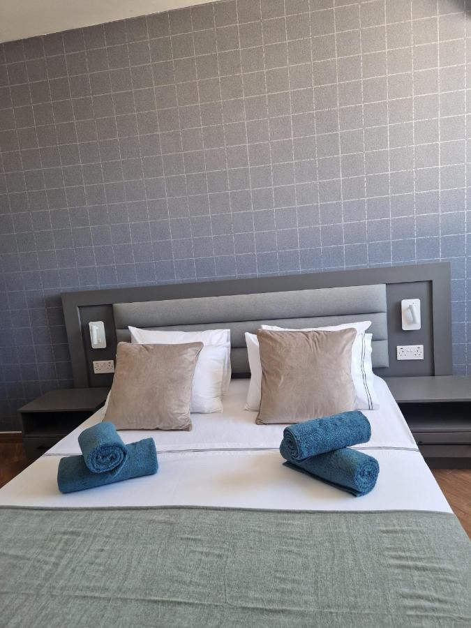 Korzo Suites Msida Luxury Penthouse With Pool المظهر الخارجي الصورة