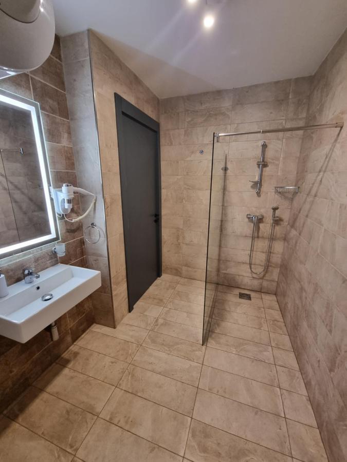 Korzo Suites Msida Luxury Penthouse With Pool المظهر الخارجي الصورة