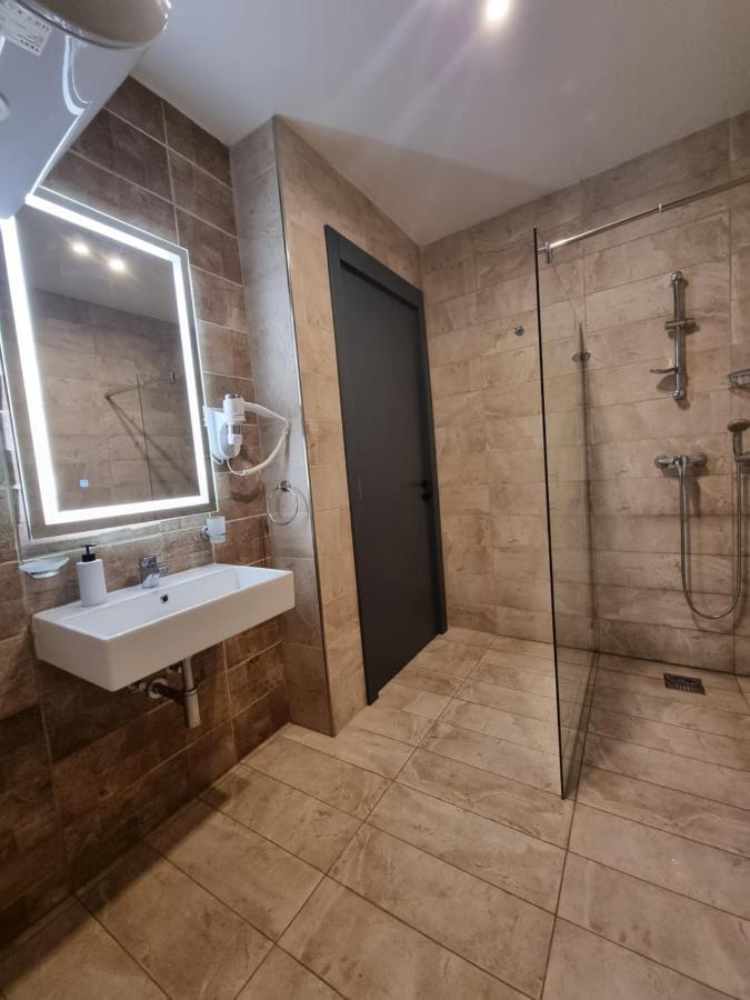 Korzo Suites Msida Luxury Penthouse With Pool المظهر الخارجي الصورة